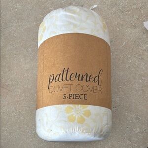 Floral Patterned Duvet Cover Set - White and Yellow